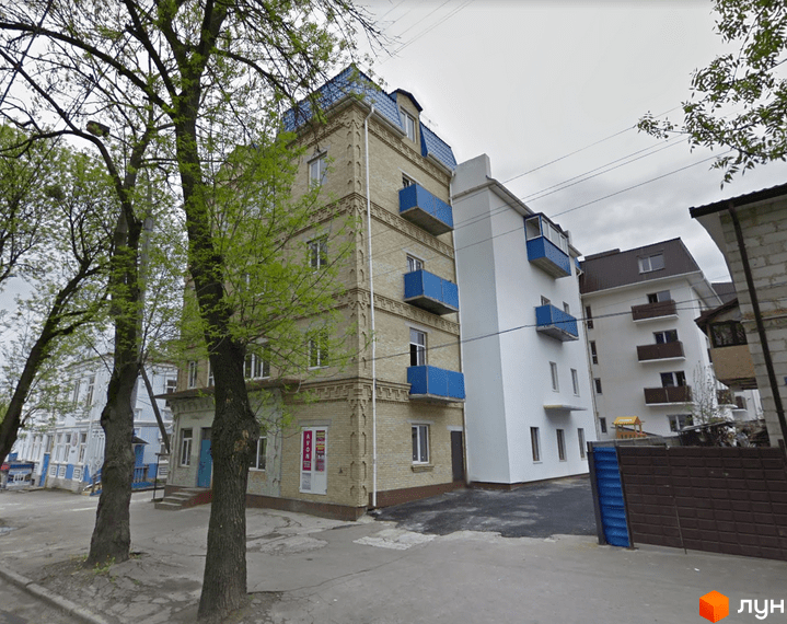 вул. Дубенська, 7