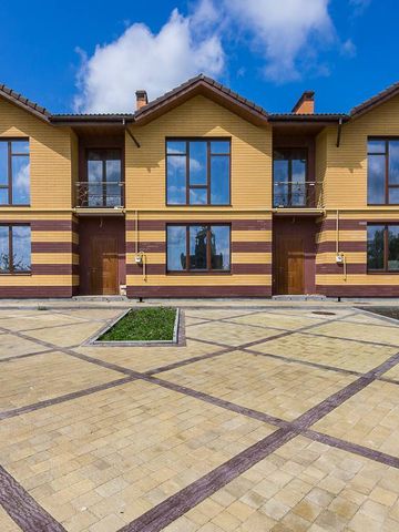 просп. Жуковського, 7