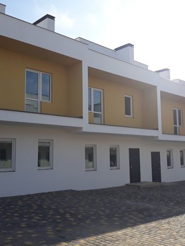 Domino Townhouse