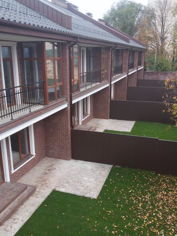 Таунхауси „Протасів Residence“