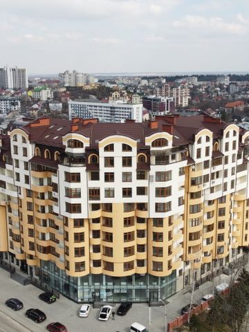 вул. Роксолани, 16