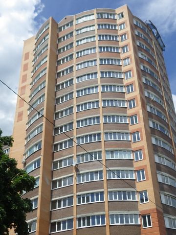вул. Леваневського, 74