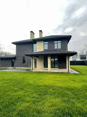 КМ Spacious HOME