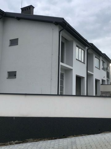 вул. Собранецька, 60