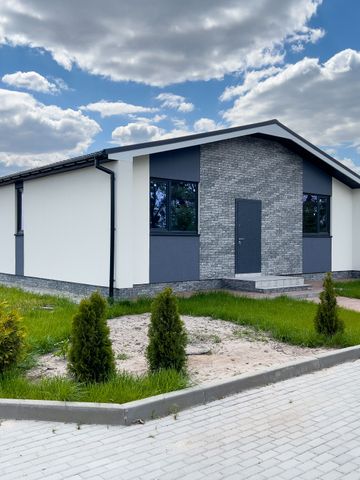 КМ Millennium House