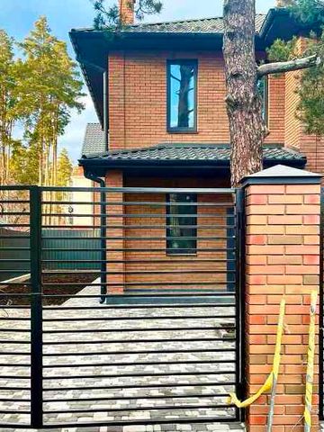КМ Villa Lisova