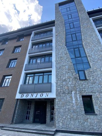 Клубний будинок Donjon