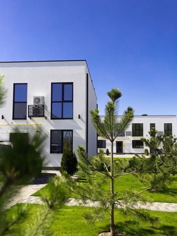 Таунхауси DREAM HOUSE