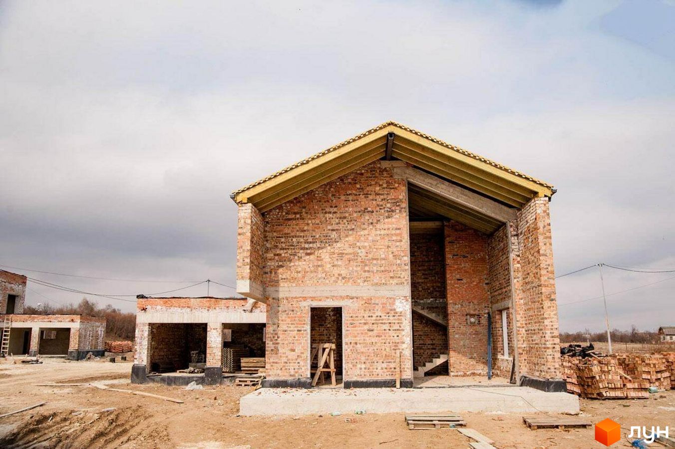 Ход строительства КГ OZON Village, 0, апрель 2022