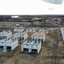 Ход строительства КГ Gardd House Eco Village, 0, март 2023
