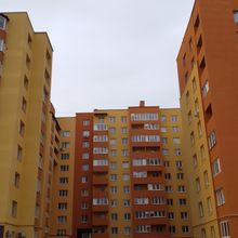 Хід будівництва просп. Злуки, 18, 1 секція, квітень 2023