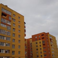 Хід будівництва просп. Злуки, 18, 1-2 секції, квітень 2023