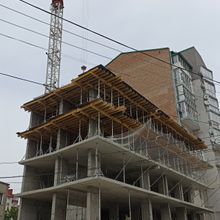 Хід будівництва вул. Євгена Мєшковського, 19, Будинок, травень 2025