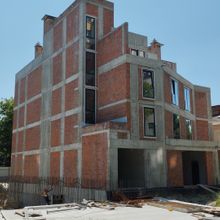Хід будівництва вул. Героїв Крут, 13, Будинок, червень 2025