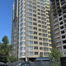 Хід будівництва вул. Припортова (Героїв Сталінграда), 22/1, 1 секція, липень 2025