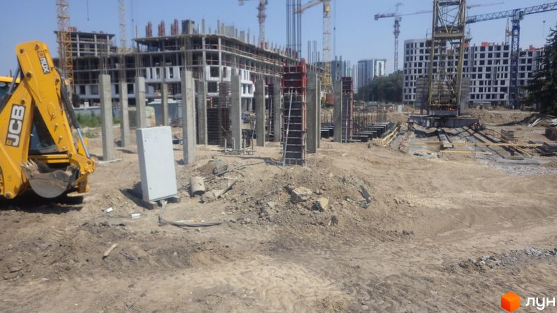 Ход строительства ЖК Respublika, , июнь 2019
