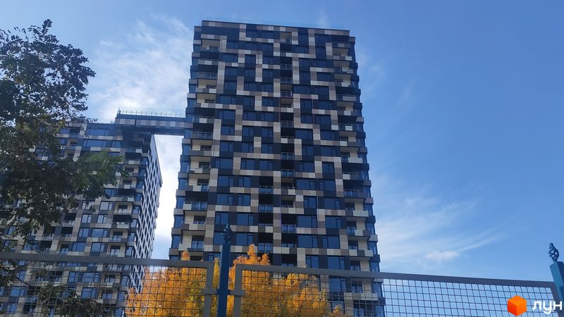 Ход строительства ЖК Tetris Hall, 2 дом (секция Б), октябрь 2019