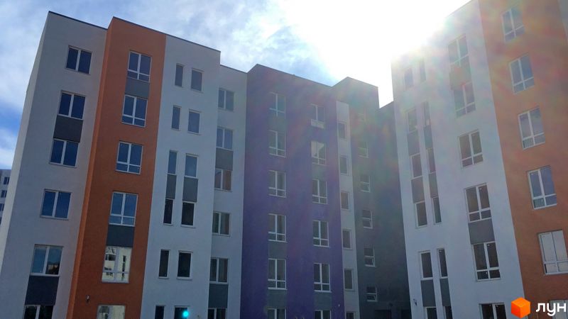 вул. Соборна, 103/16