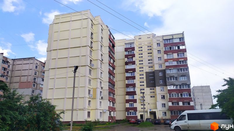 Хід будівництва вул. Комарова, Будинок, червень 2021