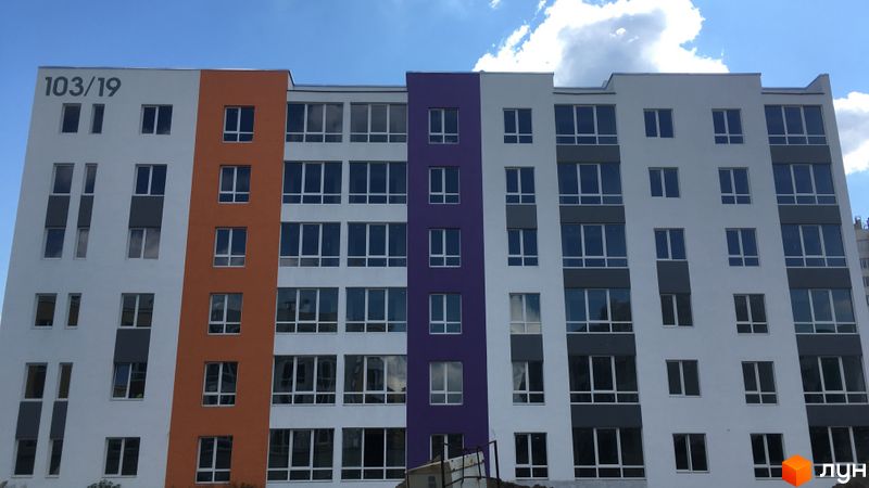 вул. Соборна, 103/19