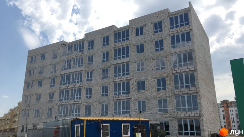 вул. Соборна, 103/18