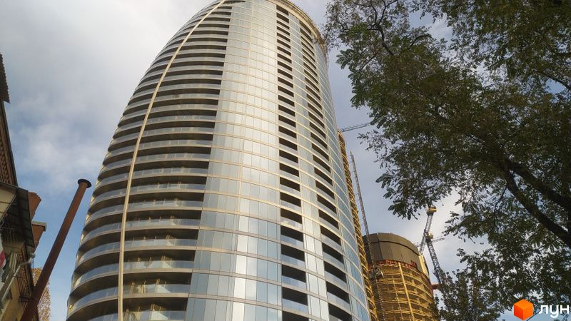 Хід будівництва ЖК Taryan Towers, 1 будинок, жовтень 2021