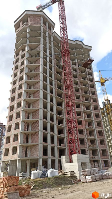 Хід будівництва ЖК Варшавський мікрорайон, 7 будинок, квітень 2024