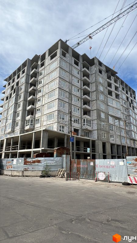 Хід будівництва вул. Євгена Пікуса, 14, 1 будинок, квітень 2024