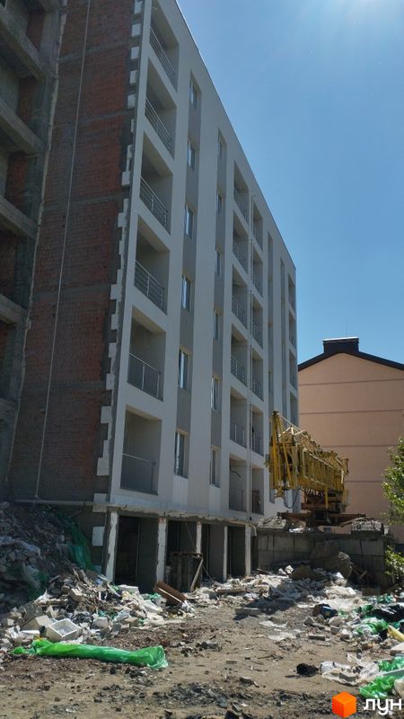 Ход строительства ул. Богомольца, 19, 1 дом (секция 1), апрель 2024