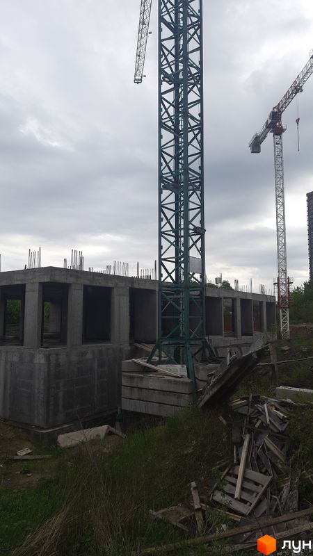 Ход строительства ЖК Dibrova Park, 10 дом, апрель 2024