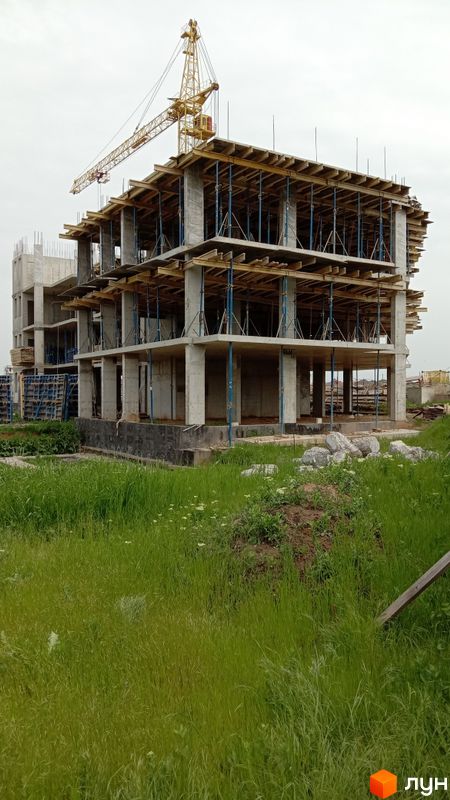 Ход строительства ЖК Меридиан, 1 дом (секции 4-5), апрель 2024