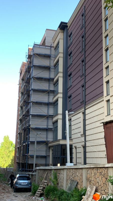 Ход строительства ул. Ровенская, 2, Дом, апрель 2024