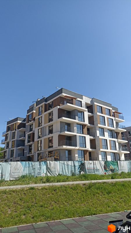 Хід будівництва ЖК Варшавський deluxe, 9 будинок, травень 2024