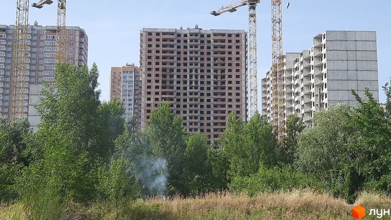Ход строительства ЖМ Патриотика, ЖД Батурин (№32), июнь 2024