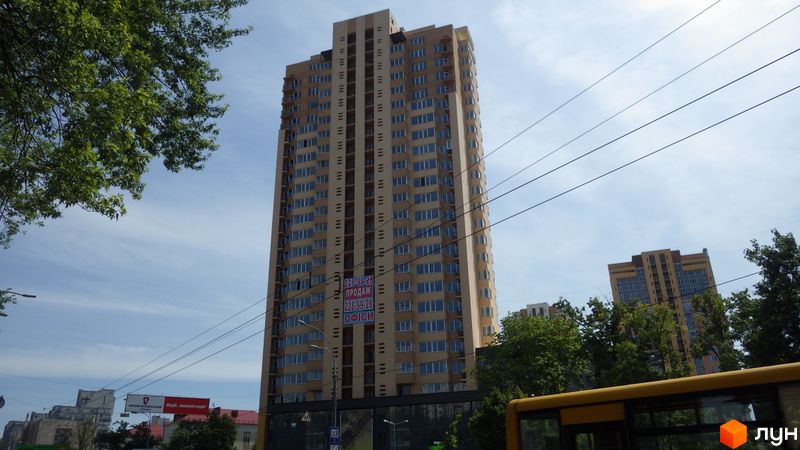 Хід будівництва ЖК Червонозоряний, Будинок 1, липень 2014