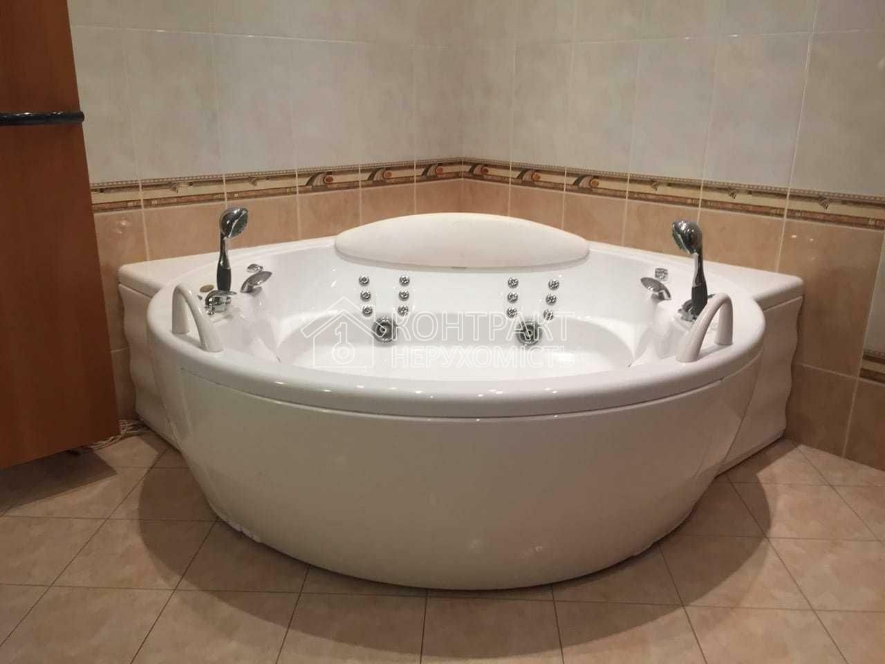 1833807879359010