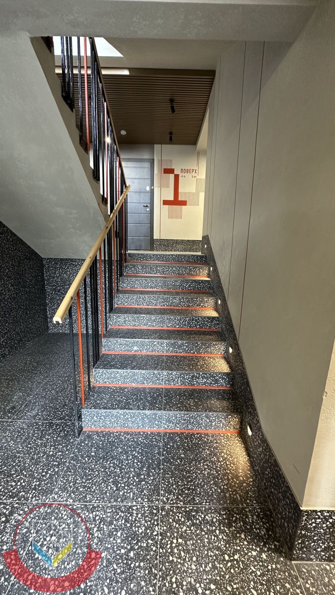 1831461860914101