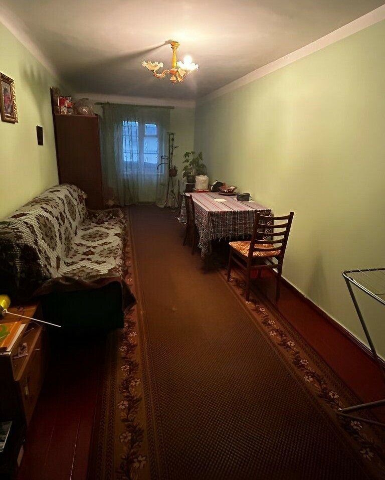 1833724653307101