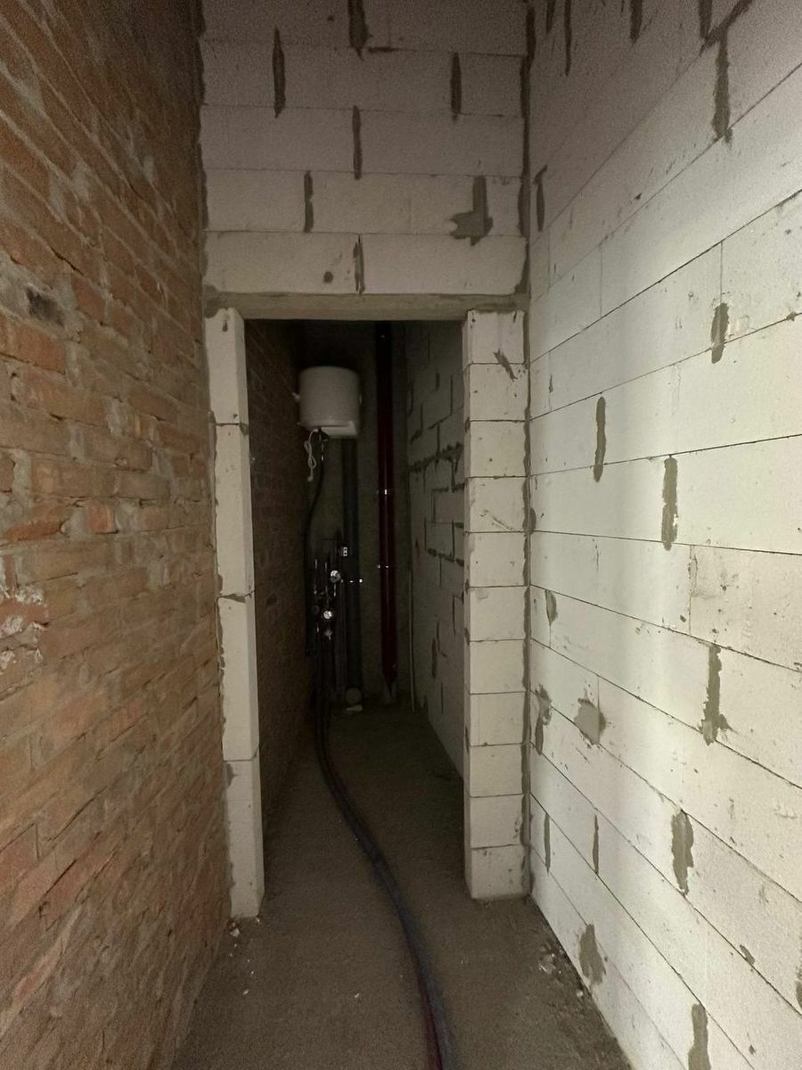 1836071596341104