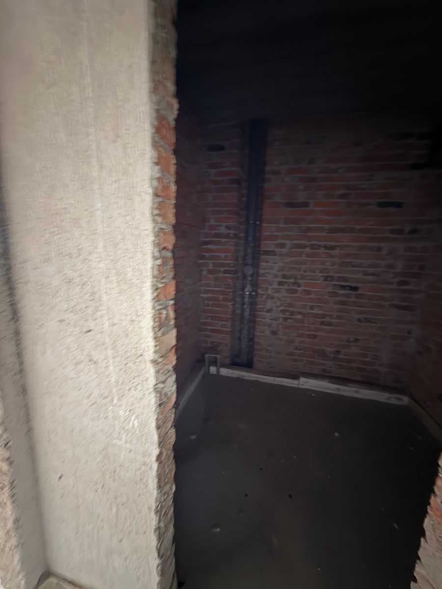 1838605373646105