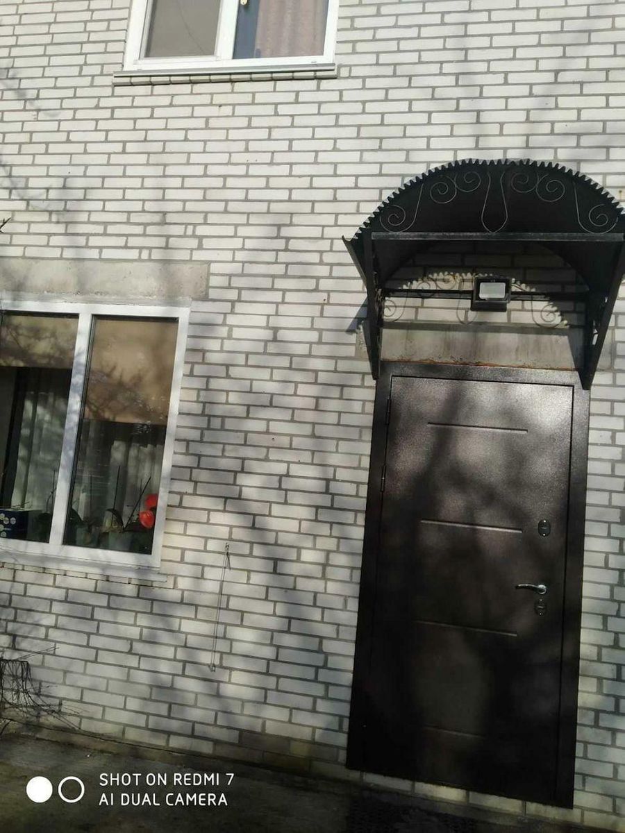 1825429652736108