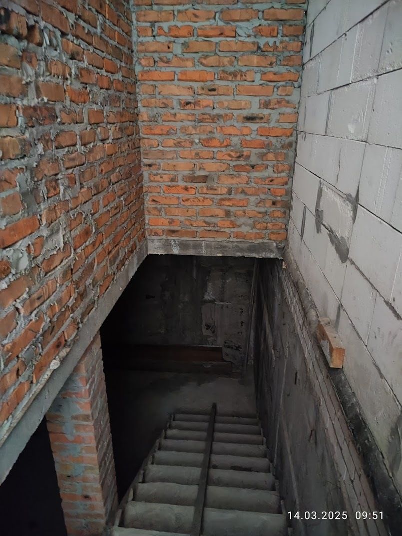 1827484325138108
