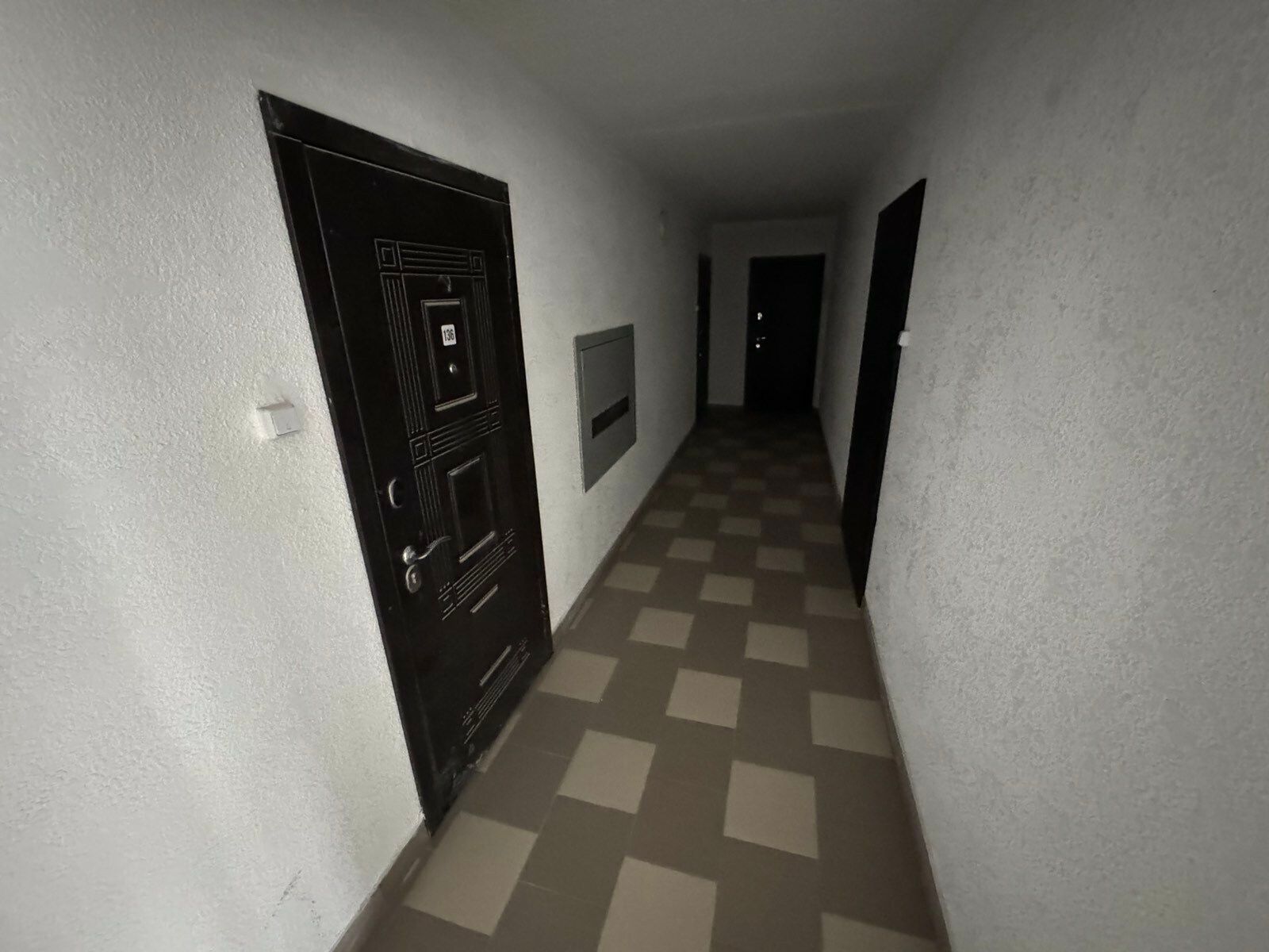 1833345558073108