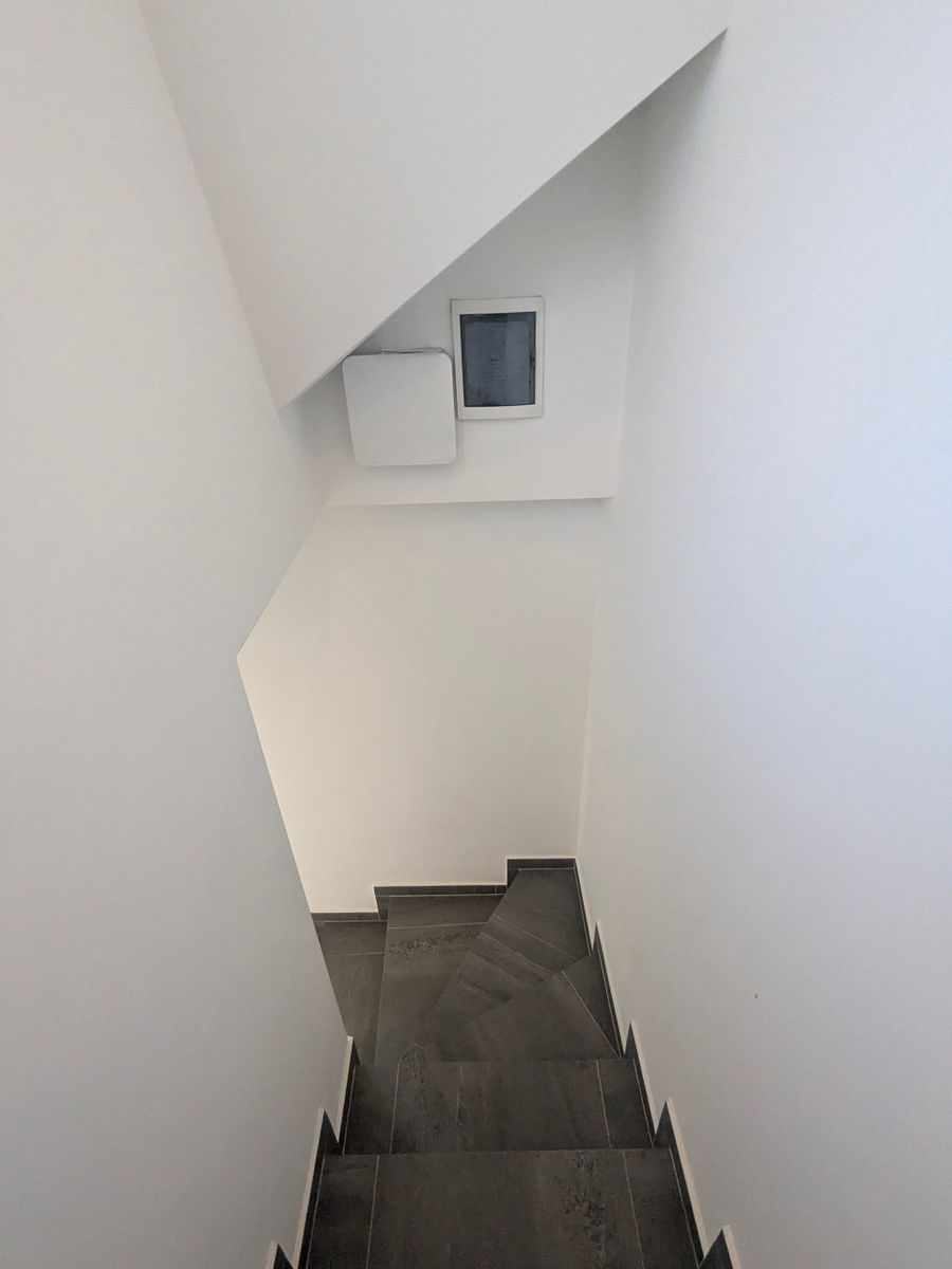 1830763698399111