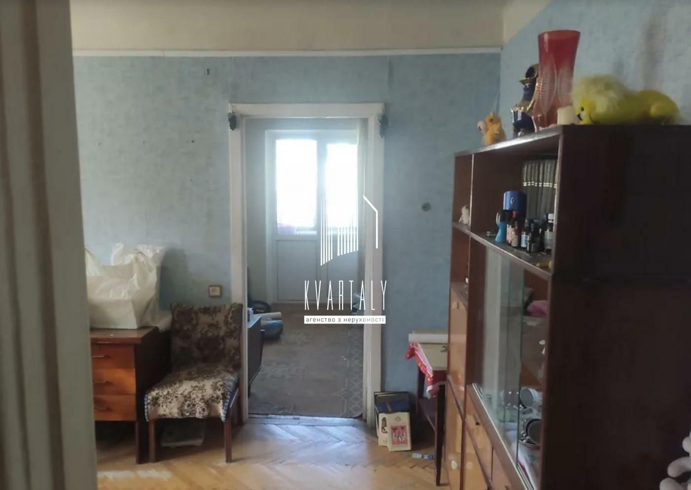 1832733906245111