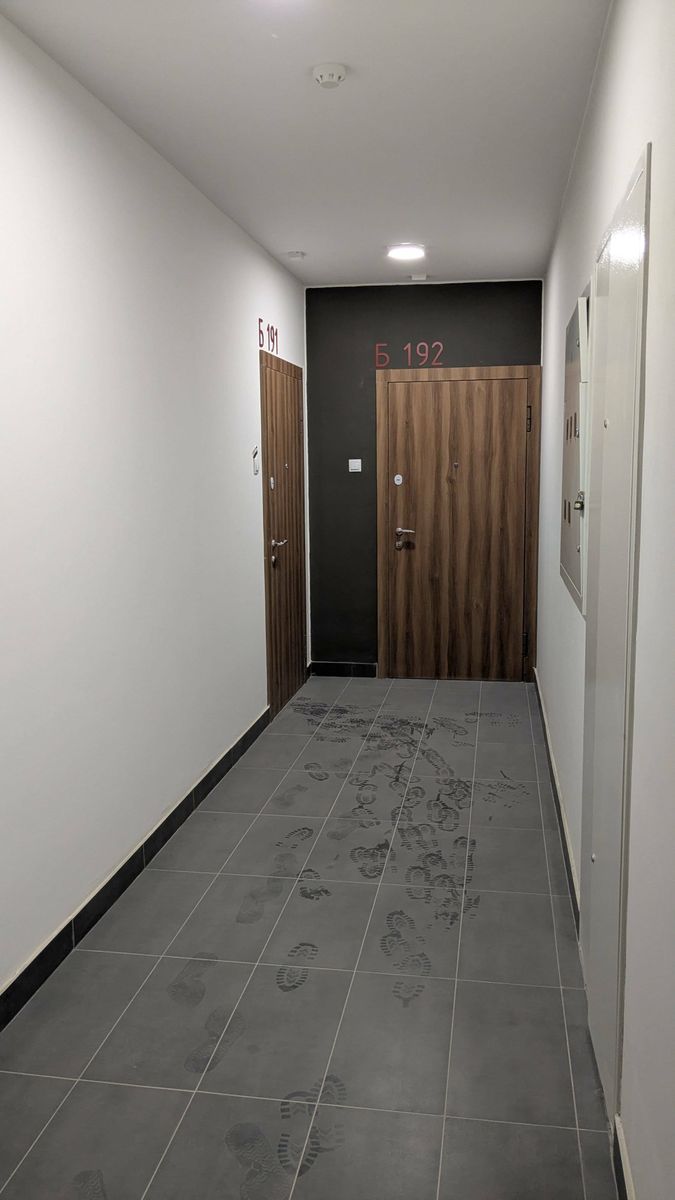 1836437533249111