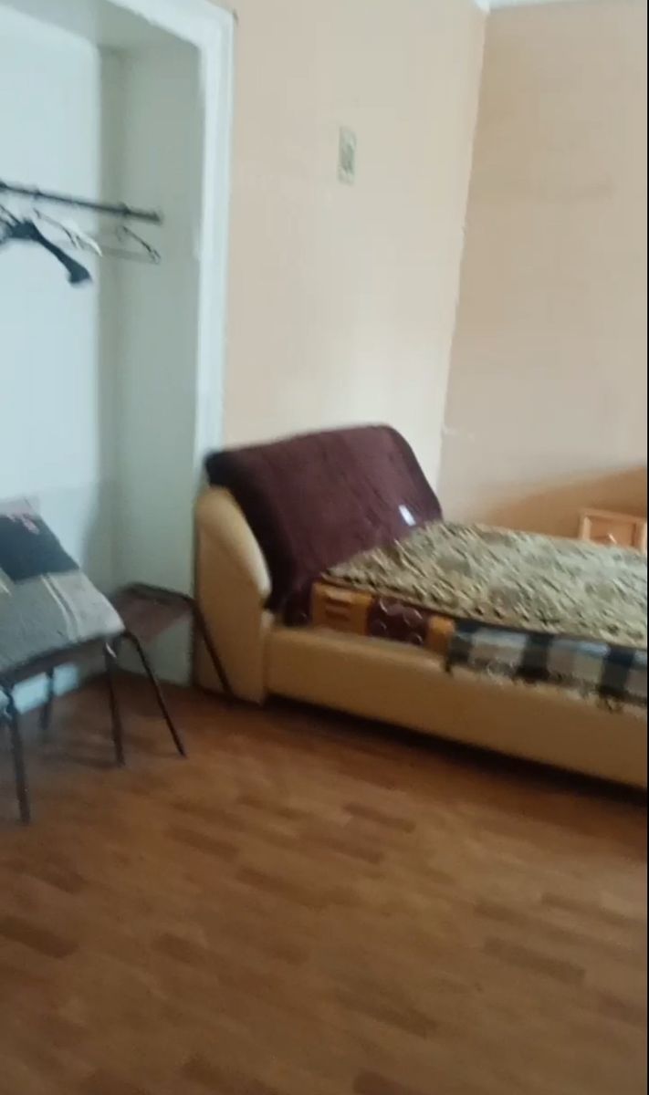 1835096267832112