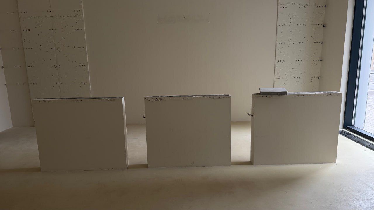 1840800752116112