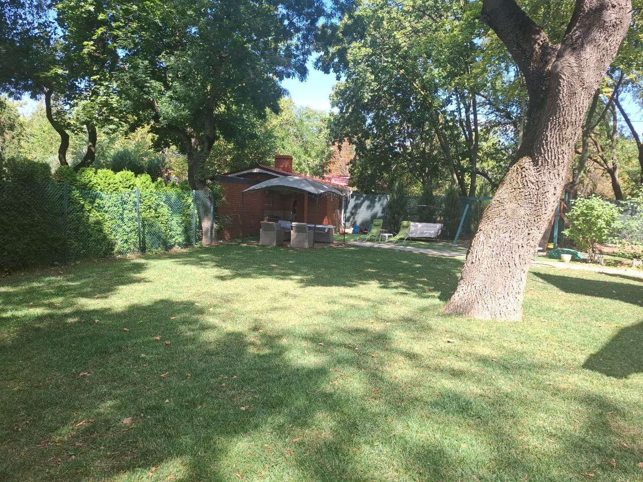1841081364809112