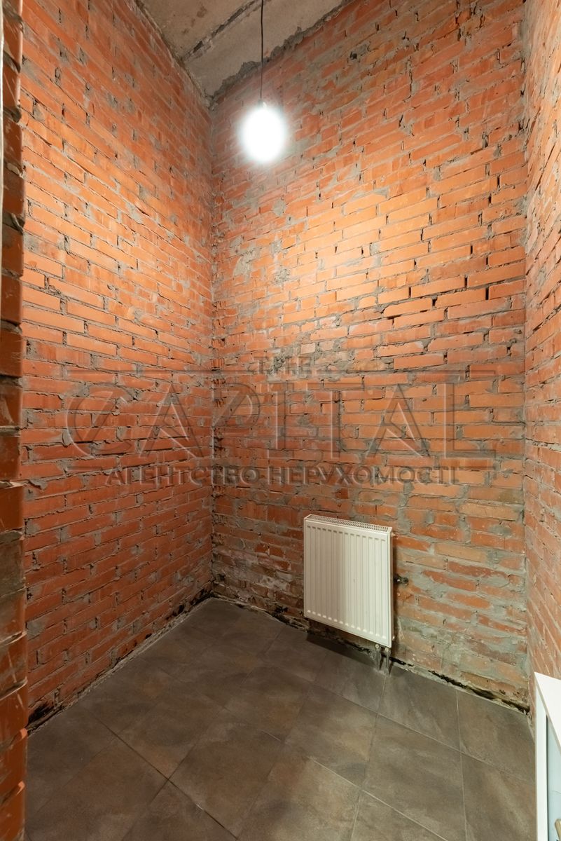 1834458165777113